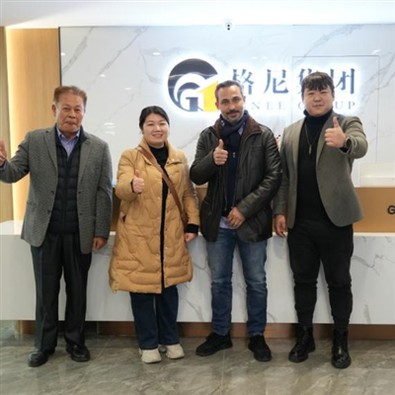 Clients àrabs visiten GNEE per parlar de l'adquisició de transformadors-immer...